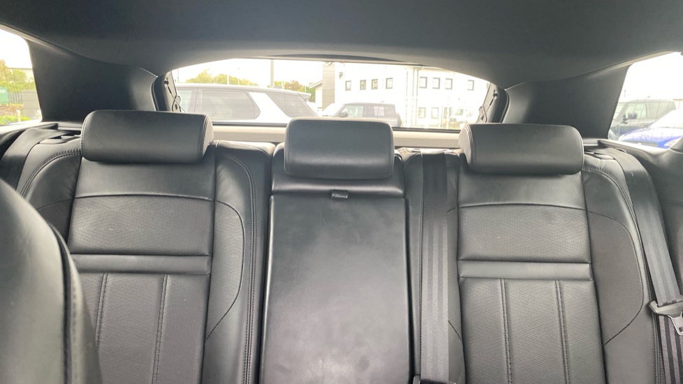 Land Rover Range Rover Evoque 2.0 P250 Dynamic HSE 5dr Auto Petrol Hatchback - Image 50
