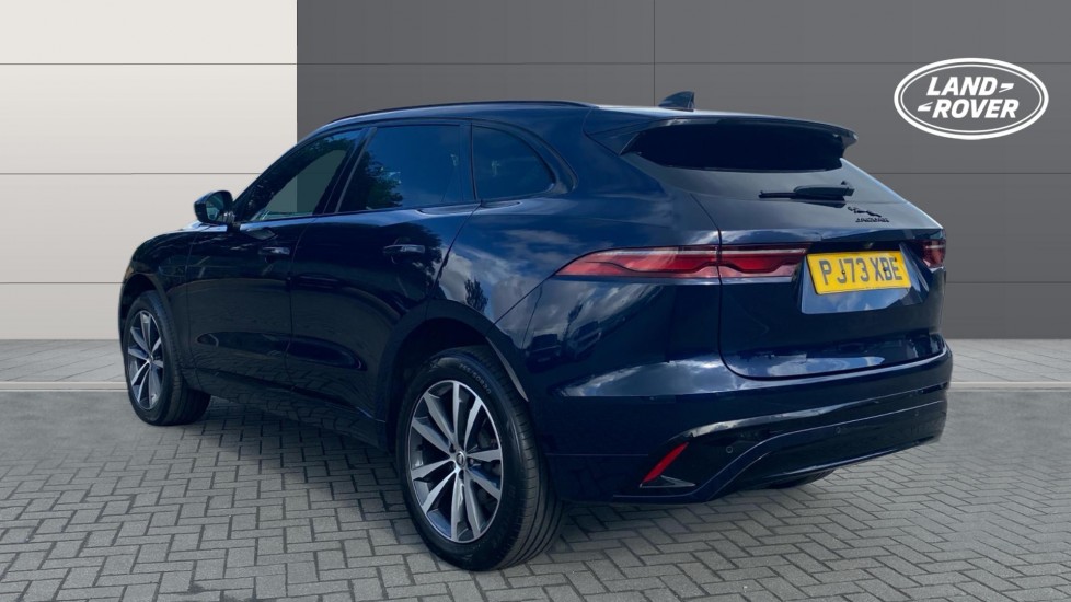 Jaguar F-Pace 2.0 D200 R-Dynamic SE Black 5dr Auto AWD Diesel Estate - Image 2