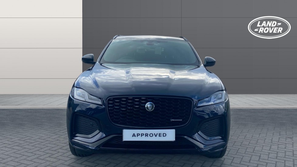 Jaguar F-Pace 2.0 D200 R-Dynamic SE Black 5dr Auto AWD Diesel Estate - Image 7