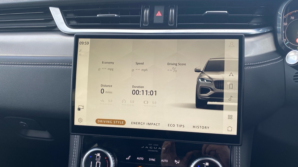 Jaguar F-Pace 2.0 D200 R-Dynamic SE Black 5dr Auto AWD Diesel Estate - Image 62
