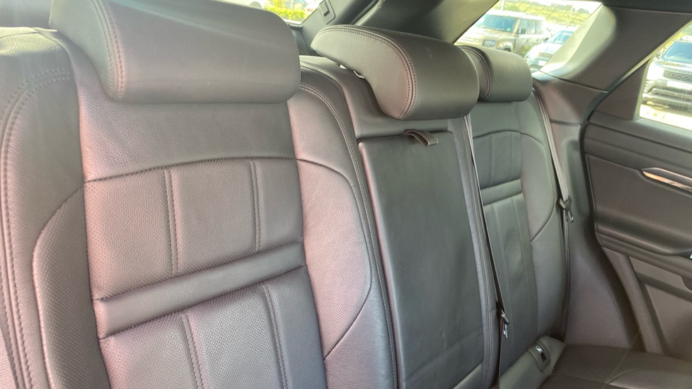 Land Rover Range Rover Evoque 2.0 D200 R-Dynamic SE 5dr Auto Diesel Hatchback - Image 37