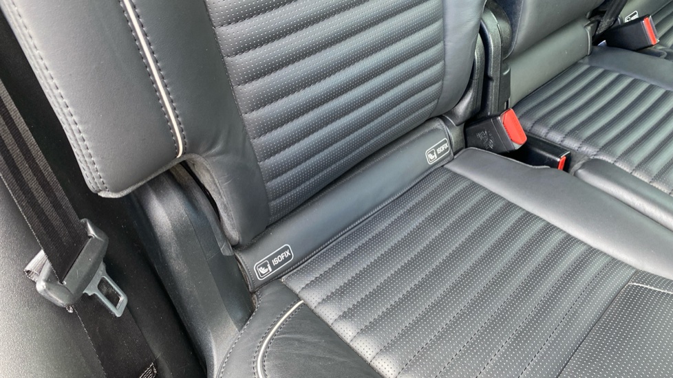 Land Rover Discovery 3.0 SDV6 HSE 5dr Auto Diesel Station Wagon - Image 41