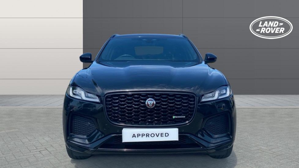 Jaguar F-Pace 2.0 D200 R-Dynamic Black 5dr Auto AWD Diesel Estate - Image 7