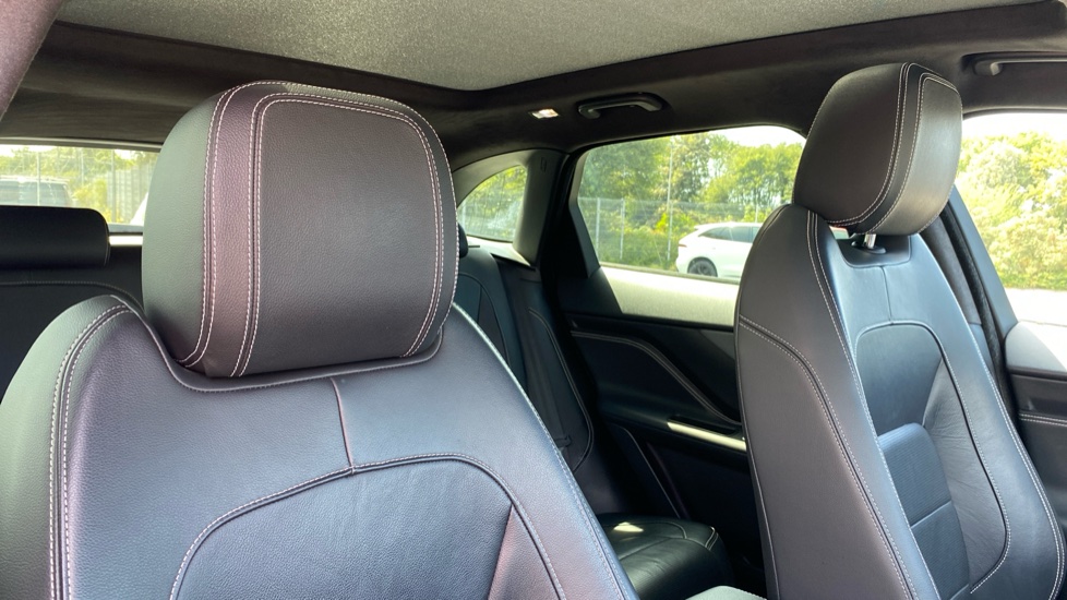 Jaguar F-Pace 2.0d [180] Chequered Flag 5dr Auto AWD Diesel Estate - Image 48