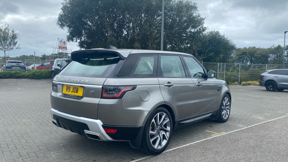 Land Rover Range Rover Sport 3.0 SDV6 HSE 5dr Auto Diesel Estate - Image 22