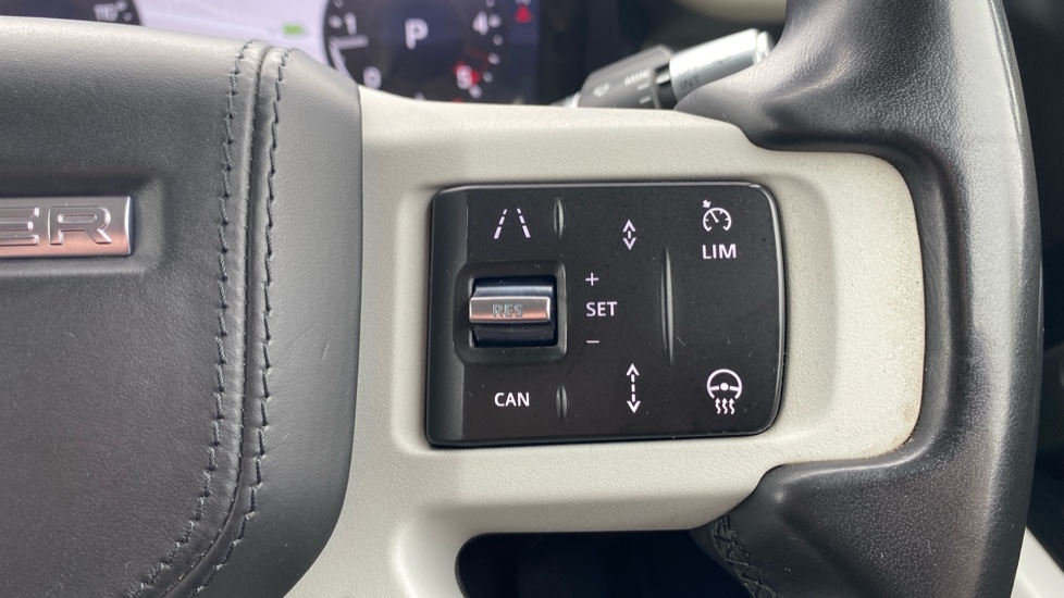 Land Rover Defender 2.0 D240 HSE 110 5dr Auto [6 Seat] Diesel Estate - Image 61