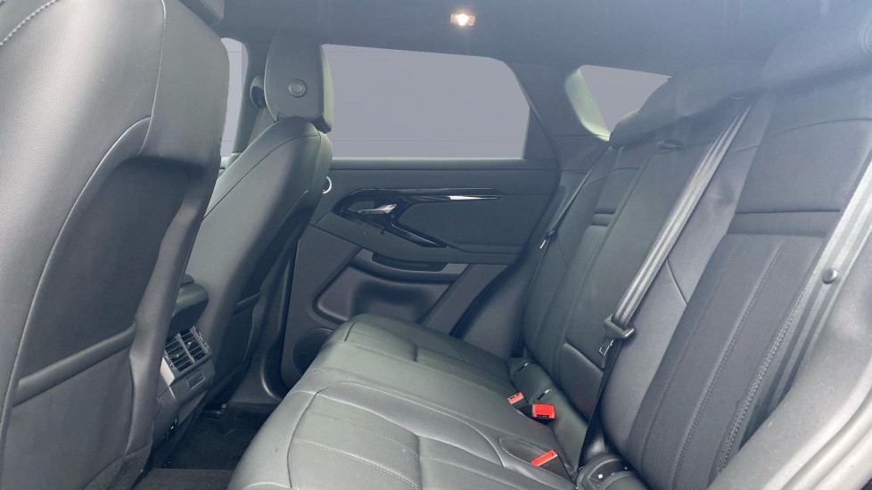 Land Rover Range Rover Evoque 2.0 D200 Dynamic SE 5dr Auto Diesel Hatchback - Image 4