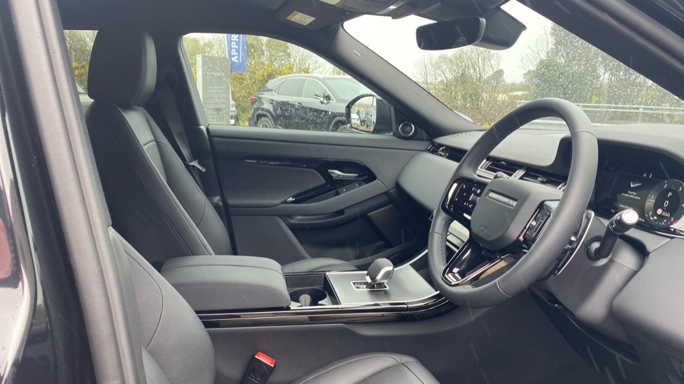 Land Rover Range Rover Evoque 2.0 D200 Dynamic SE 5dr Auto Diesel Hatchback - Image 52
