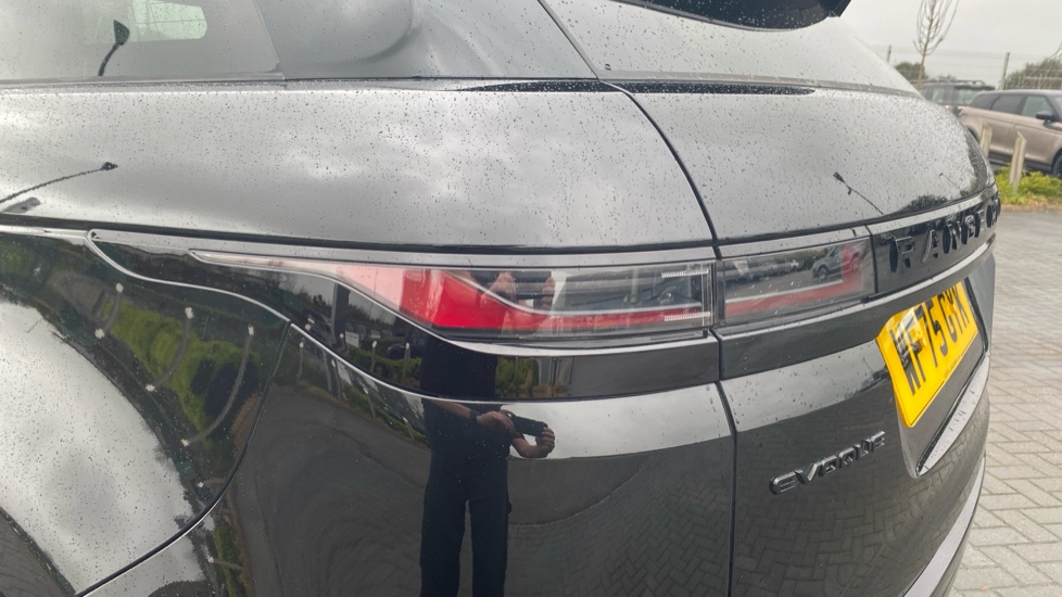 Land Rover Range Rover Evoque 2.0 D200 Edition 5dr Auto Diesel Hatchback - Image 19
