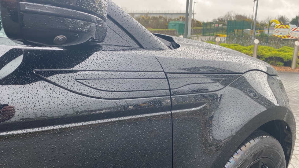 Land Rover Range Rover Evoque 2.0 D200 Edition 5dr Auto Diesel Hatchback - Image 27
