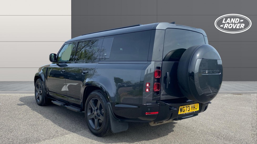 Land Rover Defender 3.0 D300 X-Dynamic HSE 130 5dr Auto Diesel Estate - Image 2