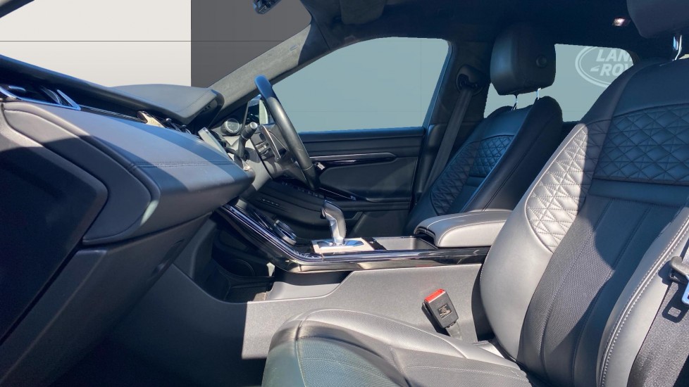 Land Rover Range Rover Evoque 2.0 D200 Autobiography 5dr Auto Diesel Hatchback - Image 3