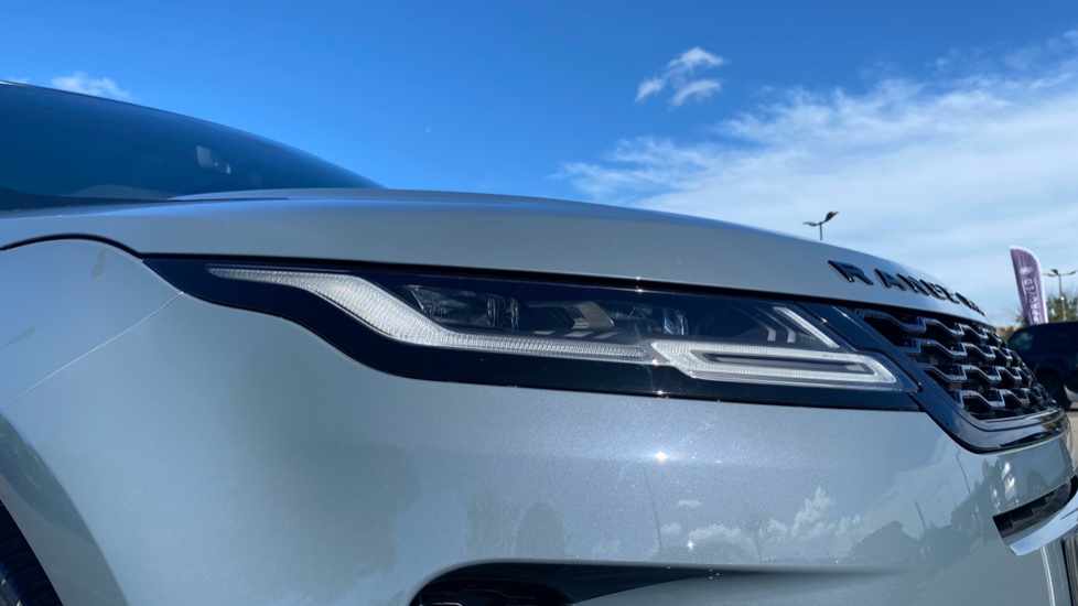 Land Rover Range Rover Evoque 2.0 D200 Autobiography 5dr Auto Diesel Hatchback - Image 17