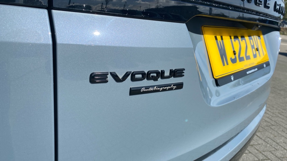 Land Rover Range Rover Evoque 2.0 D200 Autobiography 5dr Auto Diesel Hatchback - Image 33