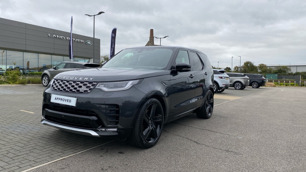 Land Rover Discovery 3.0 D300 Metropolitan Edition 5dr Auto Diesel Station Wagon - Image 15