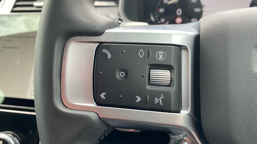 Land Rover Discovery Diesel 3.0 D350 SE Commercial Auto - Image 61