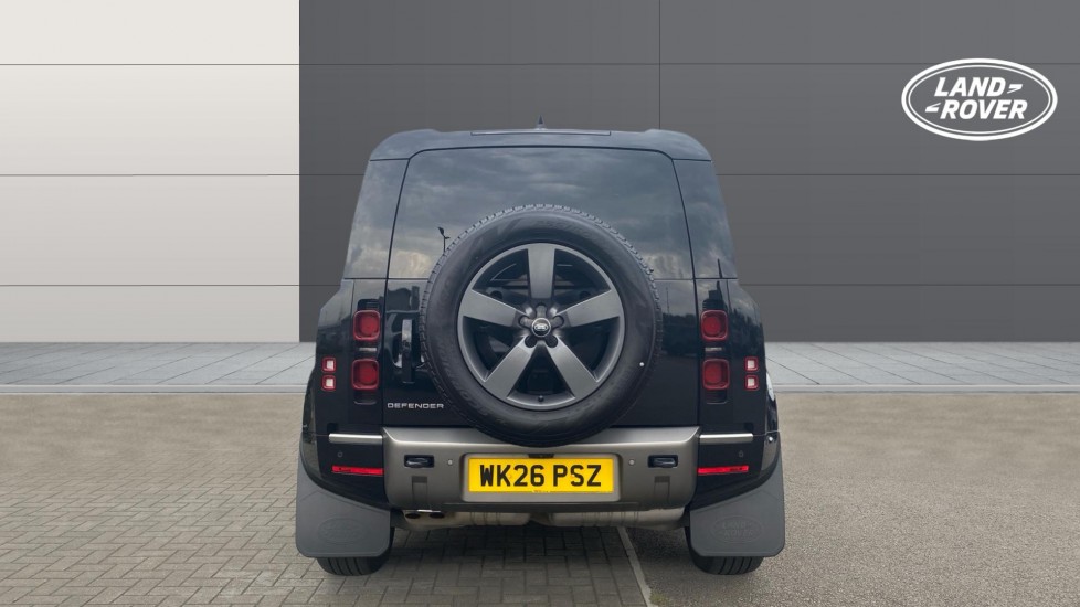 Land Rover Defender 3.0 D350 X-Dynamic HSE 110 5dr Auto Diesel Estate - Image 6