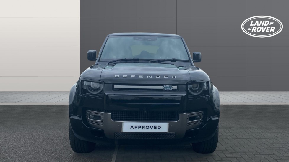 Land Rover Defender 3.0 D350 X-Dynamic HSE 110 5dr Auto Diesel Estate - Image 7