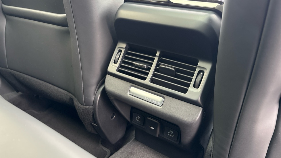 Land Rover Range Rover Evoque 2.0 D200 Autobiography 5dr Auto [Revised] Diesel Hatchback - Image 18