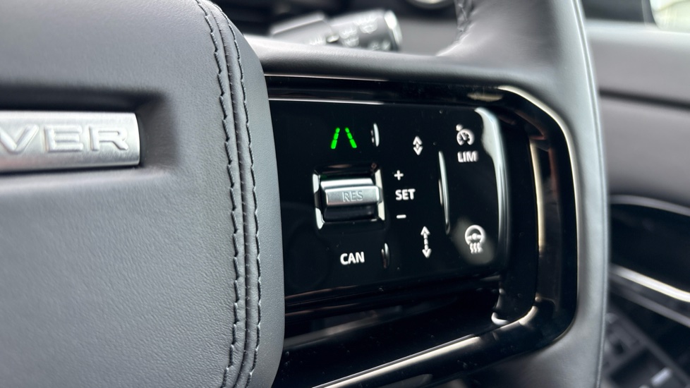 Land Rover Range Rover Evoque 2.0 D200 Autobiography 5dr Auto [Revised] Diesel Hatchback - Image 38