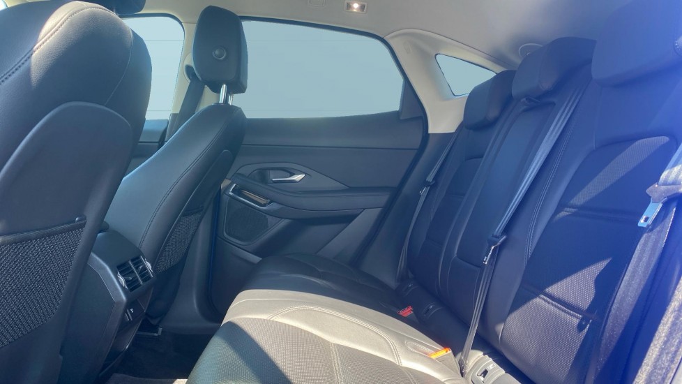 Jaguar E-Pace 2.0d [180] S 5dr Auto Diesel Estate - Image 4