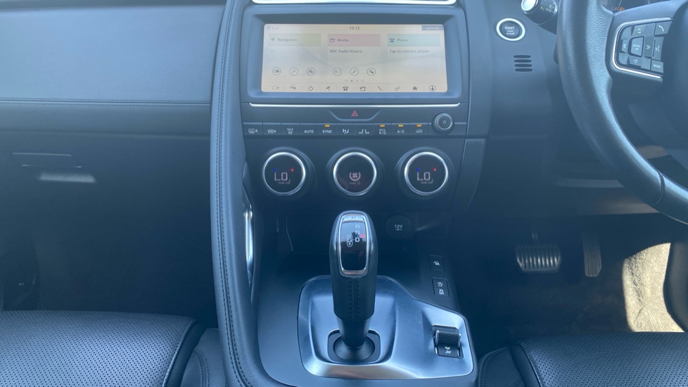 Jaguar E-Pace 2.0d [180] S 5dr Auto Diesel Estate - Image 14