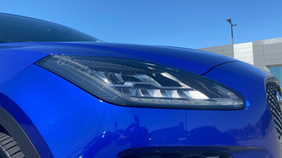 Jaguar E-Pace 2.0d [180] S 5dr Auto Diesel Estate - Image 17