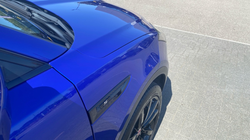 Jaguar E-Pace 2.0d [180] S 5dr Auto Diesel Estate - Image 26