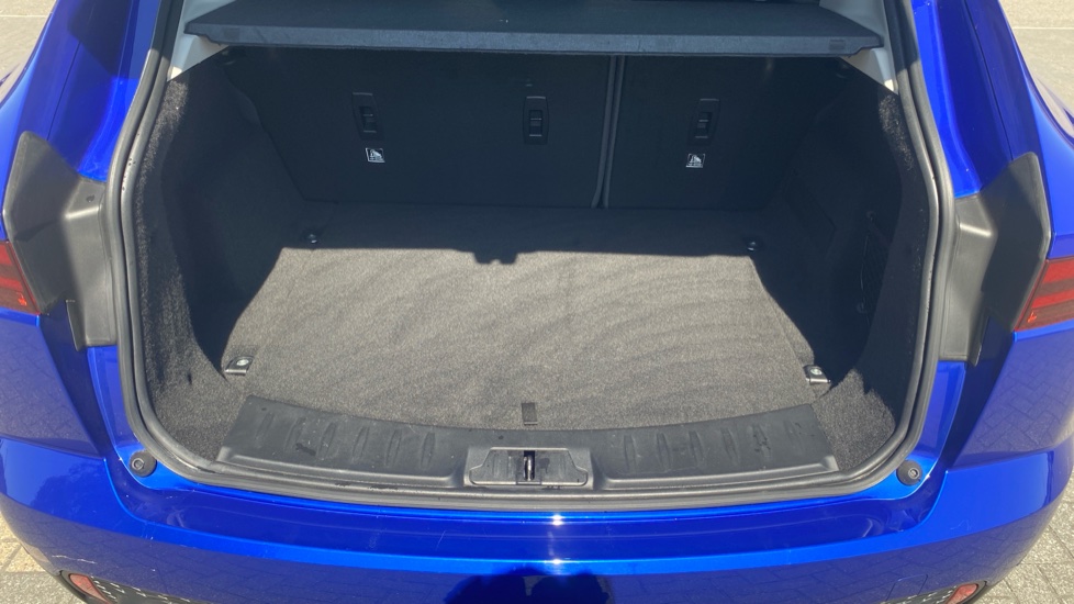 Jaguar E-Pace 2.0d [180] S 5dr Auto Diesel Estate - Image 29