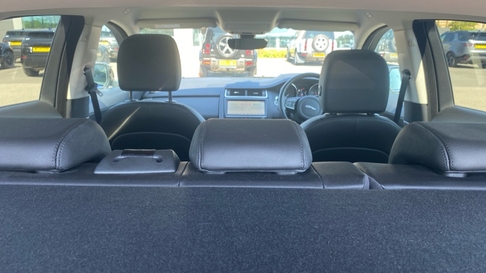 Jaguar E-Pace 2.0d [180] S 5dr Auto Diesel Estate - Image 30