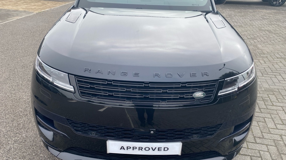 Land Rover Range Rover Sport 3.0 P400 Dynamic SE 5dr Auto Petrol Estate - Image 26