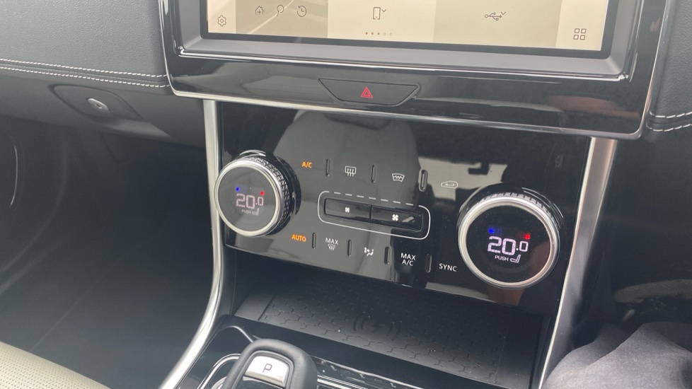 Jaguar XE 2.0 D200 R-Dynamic SE Black 4dr Auto Diesel Saloon - Image 55