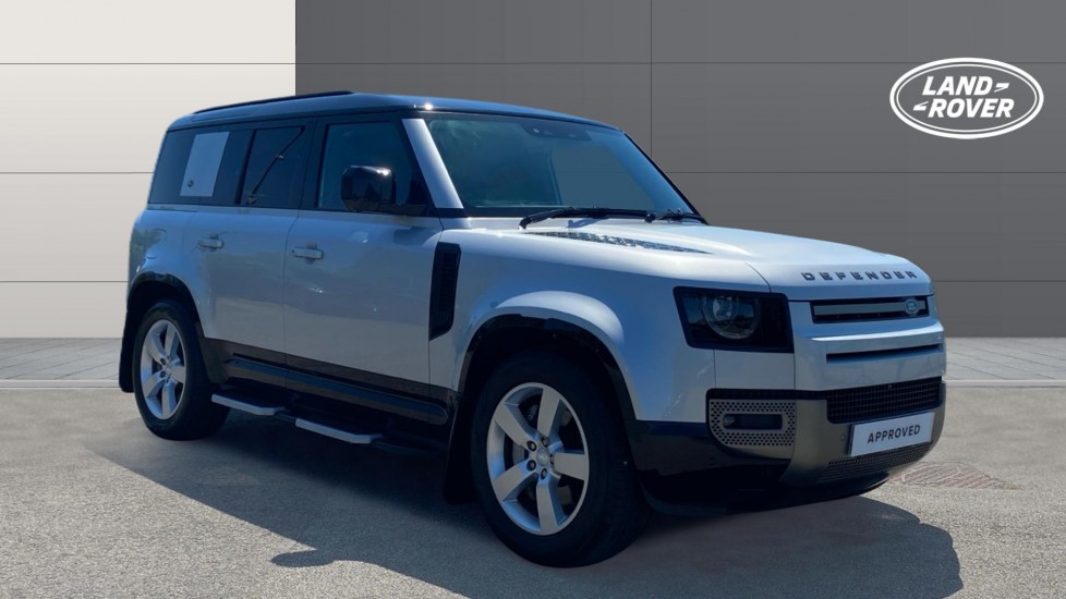 Land Rover Defender 3.0 D300 X-Dynamic HSE 110 5dr Auto [7 Seat] Diesel Estate - Image 1