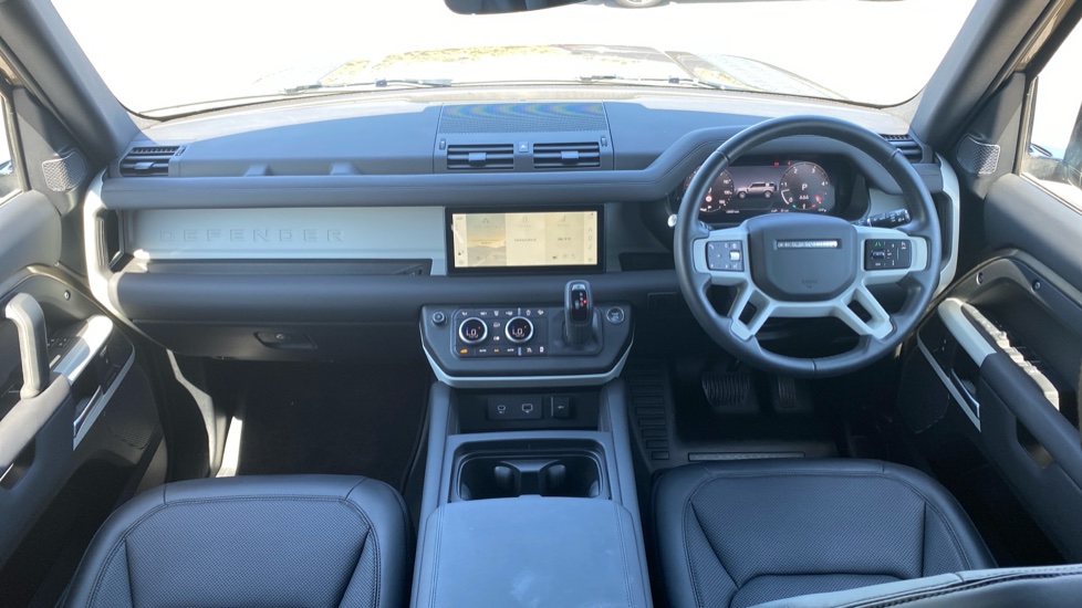 Land Rover Defender 3.0 D250 SE 110 5dr Auto Diesel Estate - Image 9