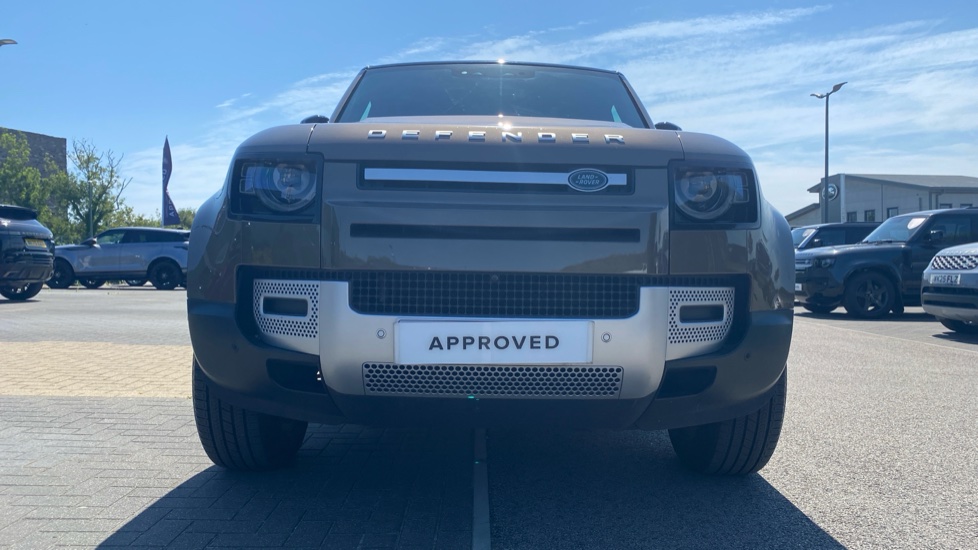 Land Rover Defender 3.0 D250 SE 110 5dr Auto Diesel Estate - Image 33