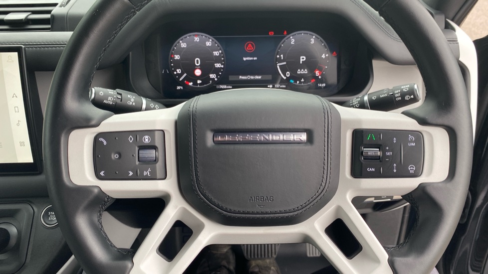 Land Rover Defender 3.0 D350 X-Dynamic HSE 90 3dr Auto Diesel Estate - Image 50