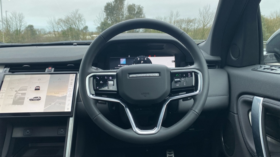 Land Rover Discovery Sport 2.0 D200 Dynamic SE 5dr Auto [5 Seat] Diesel Station Wagon - Image 15