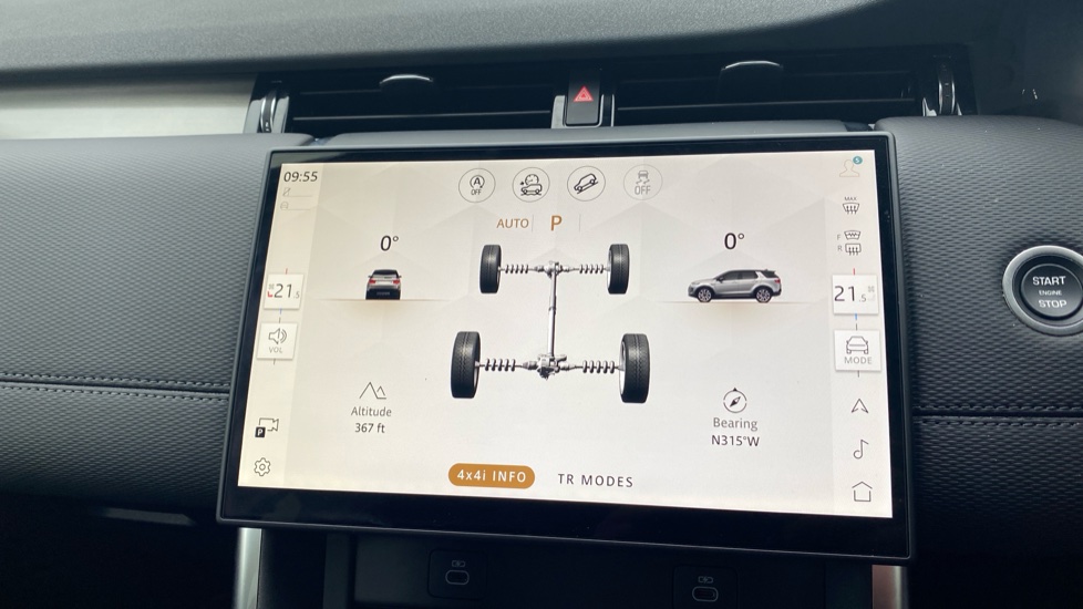 Land Rover Discovery Sport 2.0 D200 Dynamic SE 5dr Auto [5 Seat] Diesel Station Wagon - Image 61