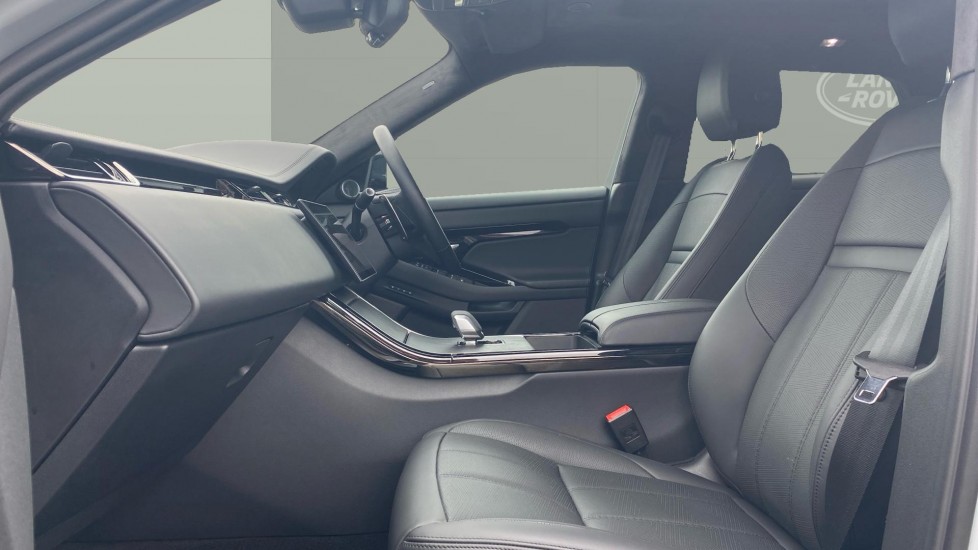 Land Rover Range Rover Evoque 2.0 D200 Autobiography 5dr Auto [Revised] Diesel Hatchback - Image 3