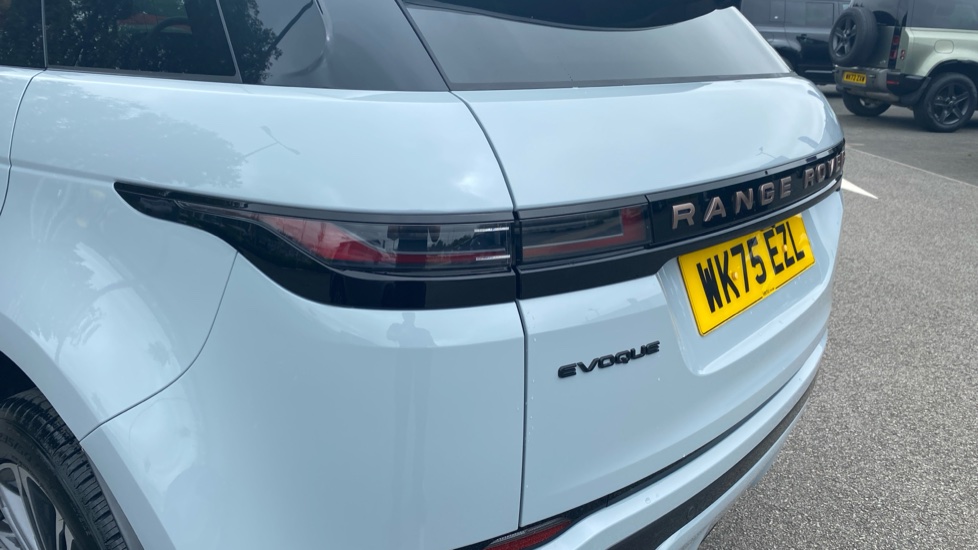 Land Rover Range Rover Evoque 2.0 D200 Autobiography 5dr Auto [Revised] Diesel Hatchback - Image 19