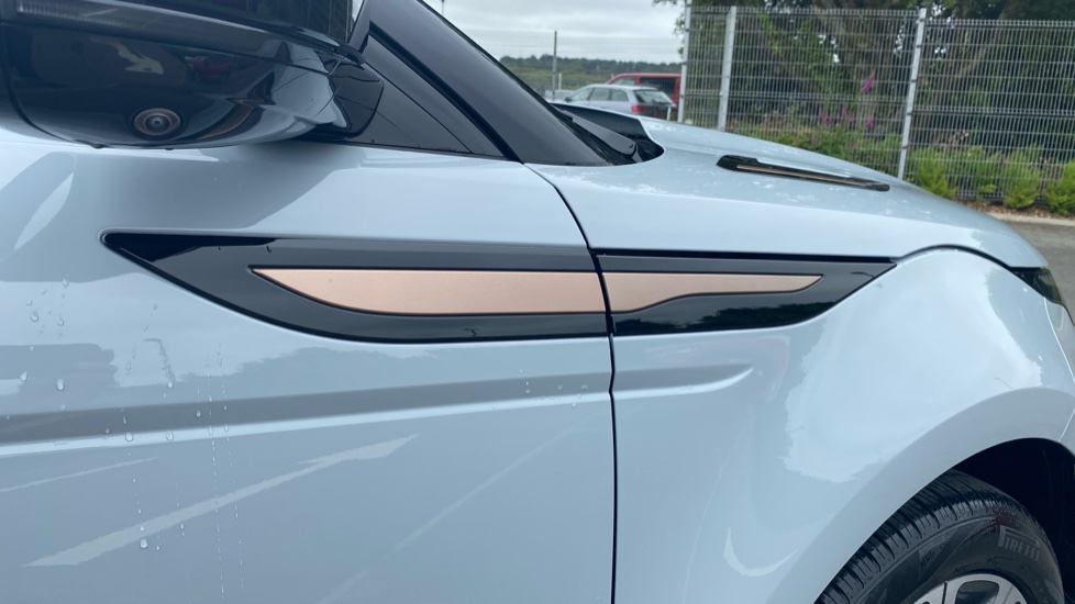 Land Rover Range Rover Evoque 2.0 D200 Autobiography 5dr Auto [Revised] Diesel Hatchback - Image 28