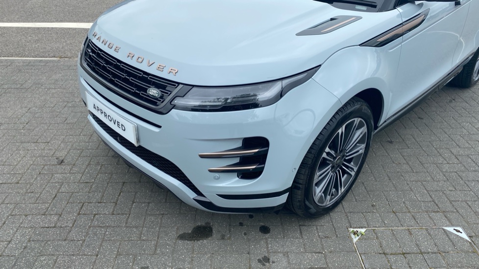 Land Rover Range Rover Evoque 2.0 D200 Autobiography 5dr Auto [Revised] Diesel Hatchback - Image 31