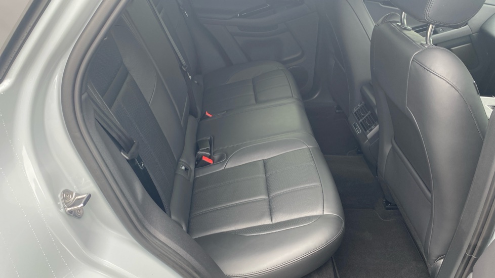 Land Rover Range Rover Evoque 2.0 D200 Autobiography 5dr Auto [Revised] Diesel Hatchback - Image 38