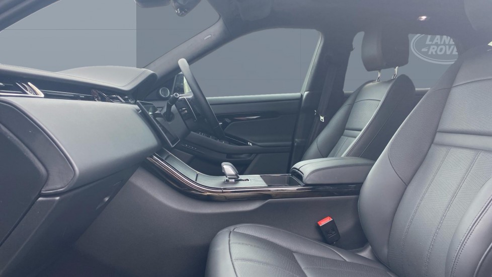 Land Rover Range Rover Evoque 2.0 D200 Autobiography 5dr Auto [Revised] Diesel Hatchback - Image 3