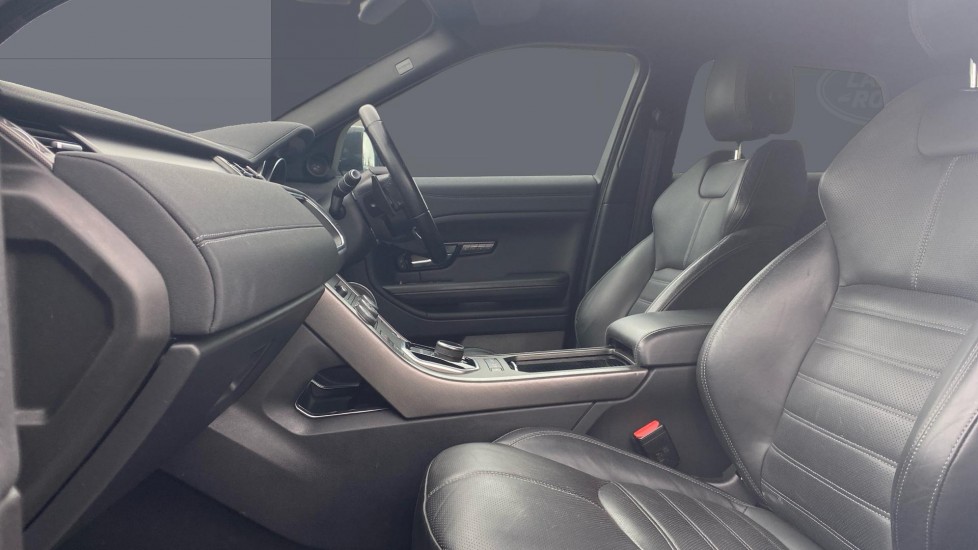 Land Rover Range Rover Evoque 2.0 TD4 HSE Dynamic 5dr Auto Diesel Hatchback - Image 3