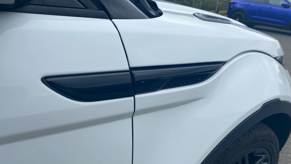 Land Rover Range Rover Evoque 2.0 TD4 HSE Dynamic 5dr Auto Diesel Hatchback - Image 26
