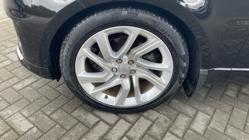 Land Rover Range Rover Sport 3.0 SDV6 HSE Dynamic 5dr Auto Diesel Estate - Image 33