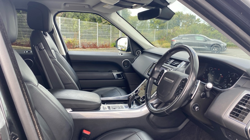 Land Rover Range Rover Sport 3.0 SDV6 HSE Dynamic 5dr Auto Diesel Estate - Image 51