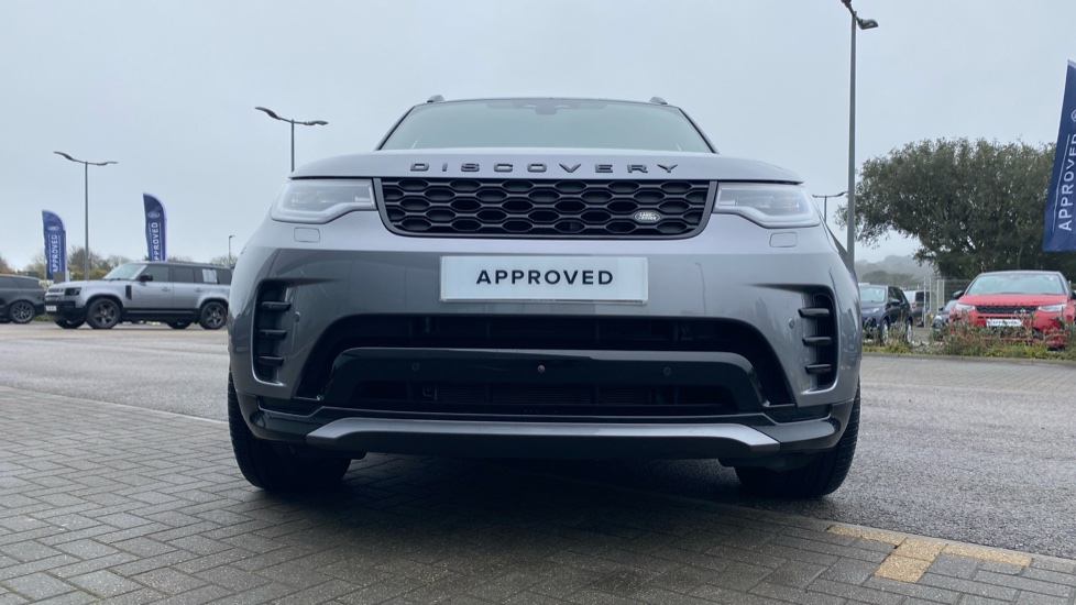 Land Rover Discovery 3.0 D350 Dynamic HSE 5dr Auto Diesel Station Wagon - Image 31