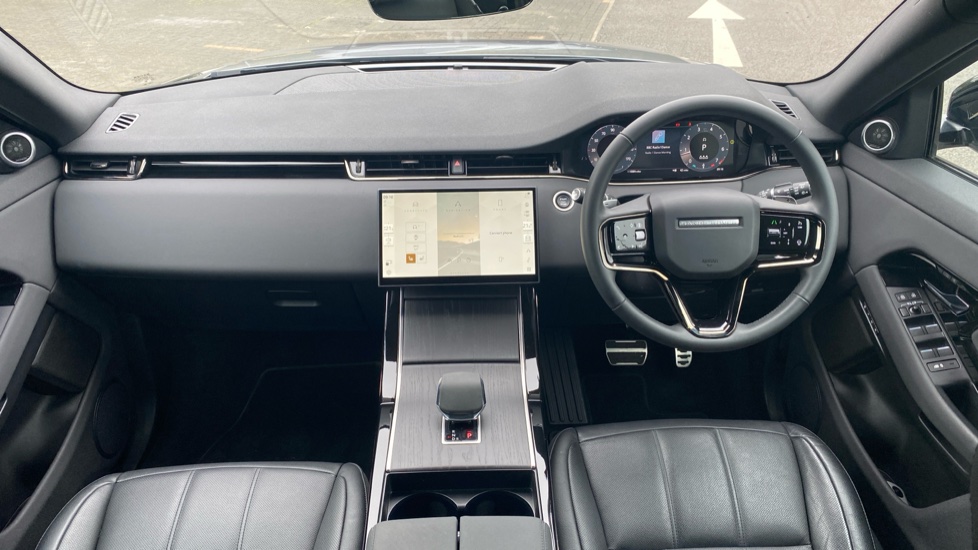 Land Rover Range Rover Evoque 2.0 P200 Dynamic SE 5dr Auto Petrol Hatchback - Image 9